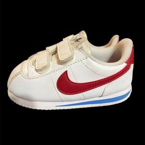 Nike Cortez size 8C